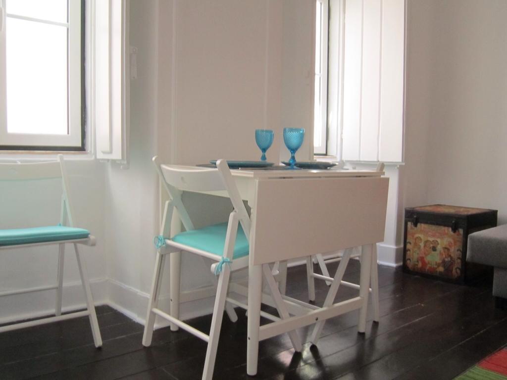 Shabby Chic Bairro Alto Apartman Lisboa Szoba fotó